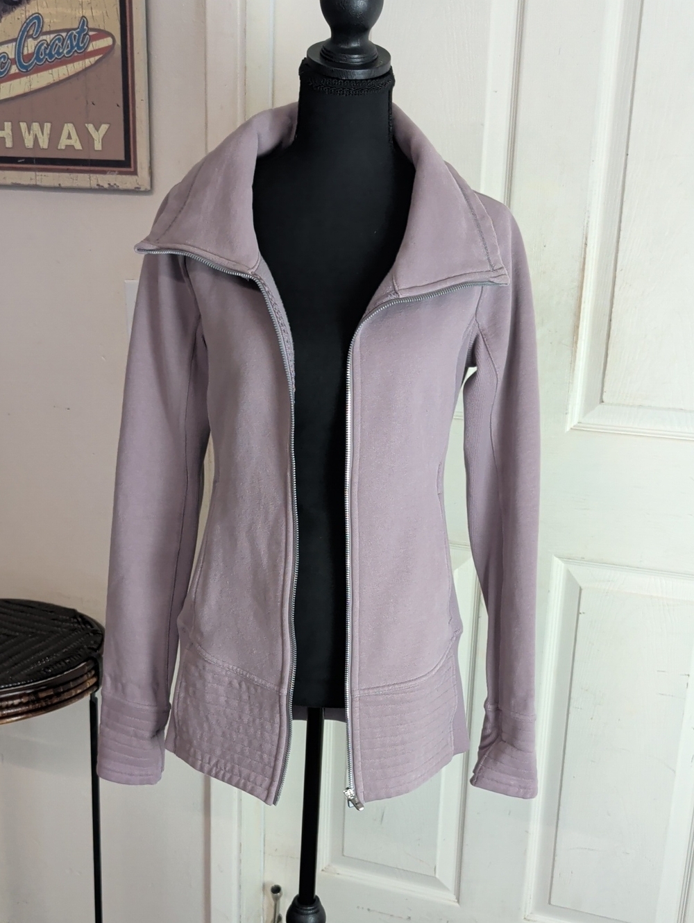 Lululemon Radiant Jacket II Violet Verbana Women 6 Zip Up